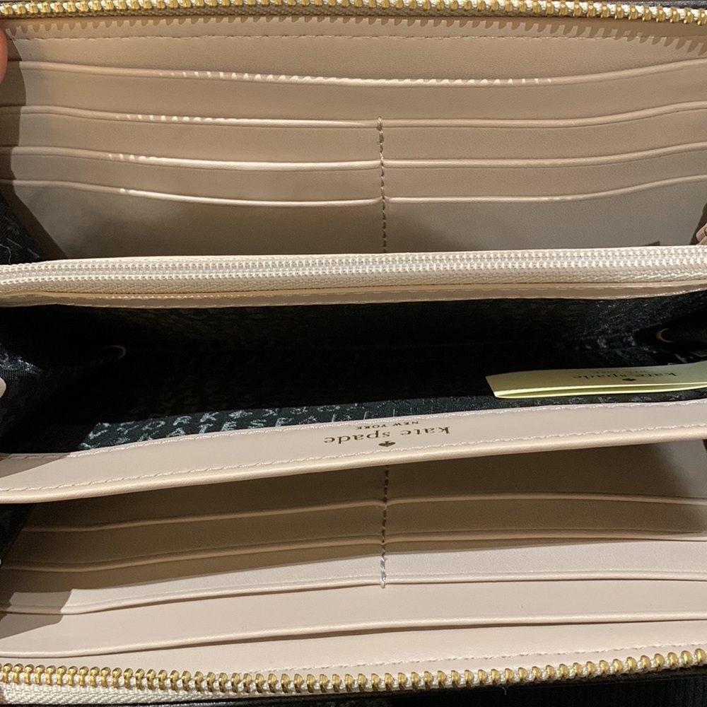 EUC Kate Spade cross body and matching wallet set - Picture 4 of 5